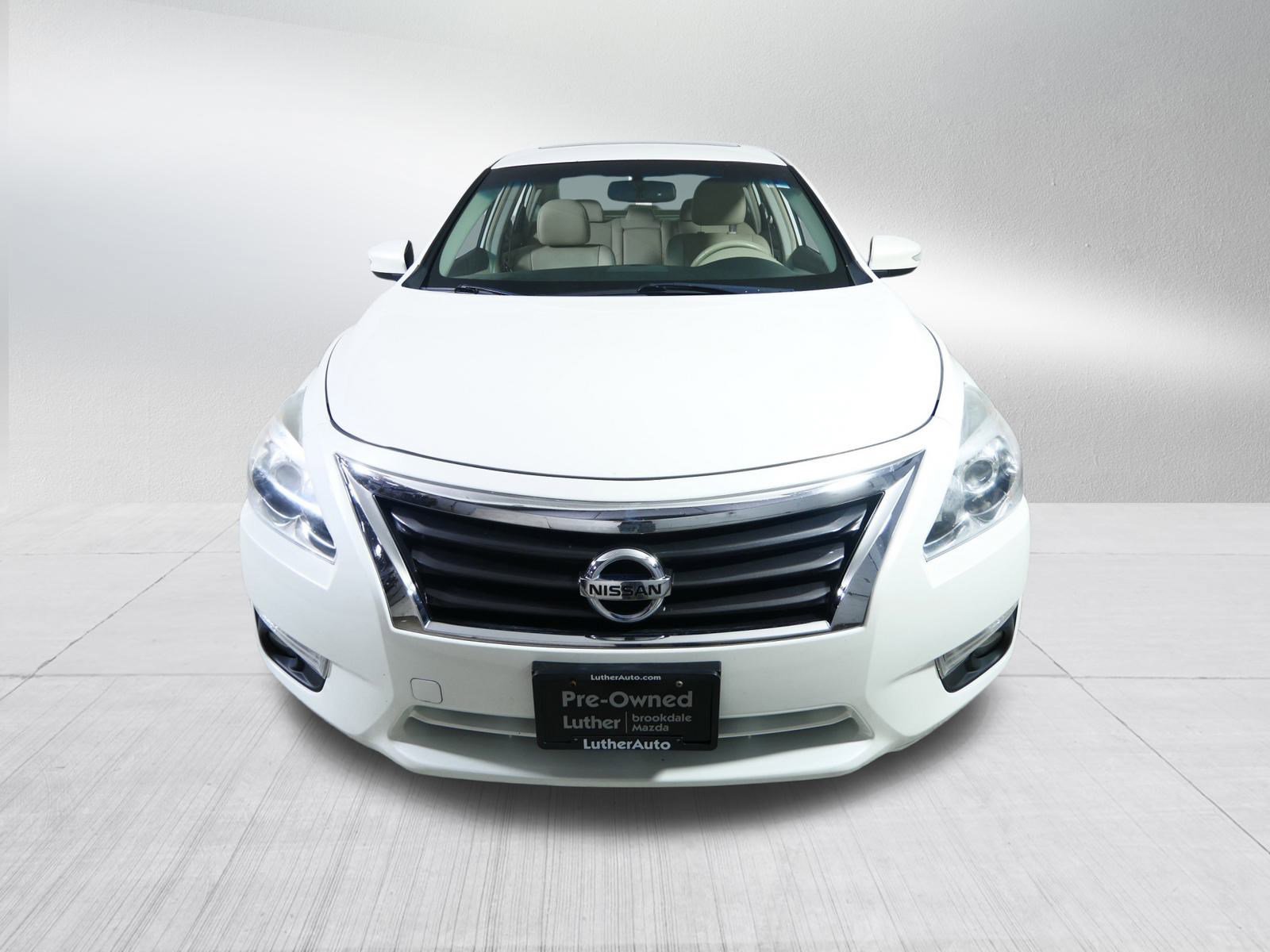 Used 2013 Nissan Altima 2.5 SL video 2