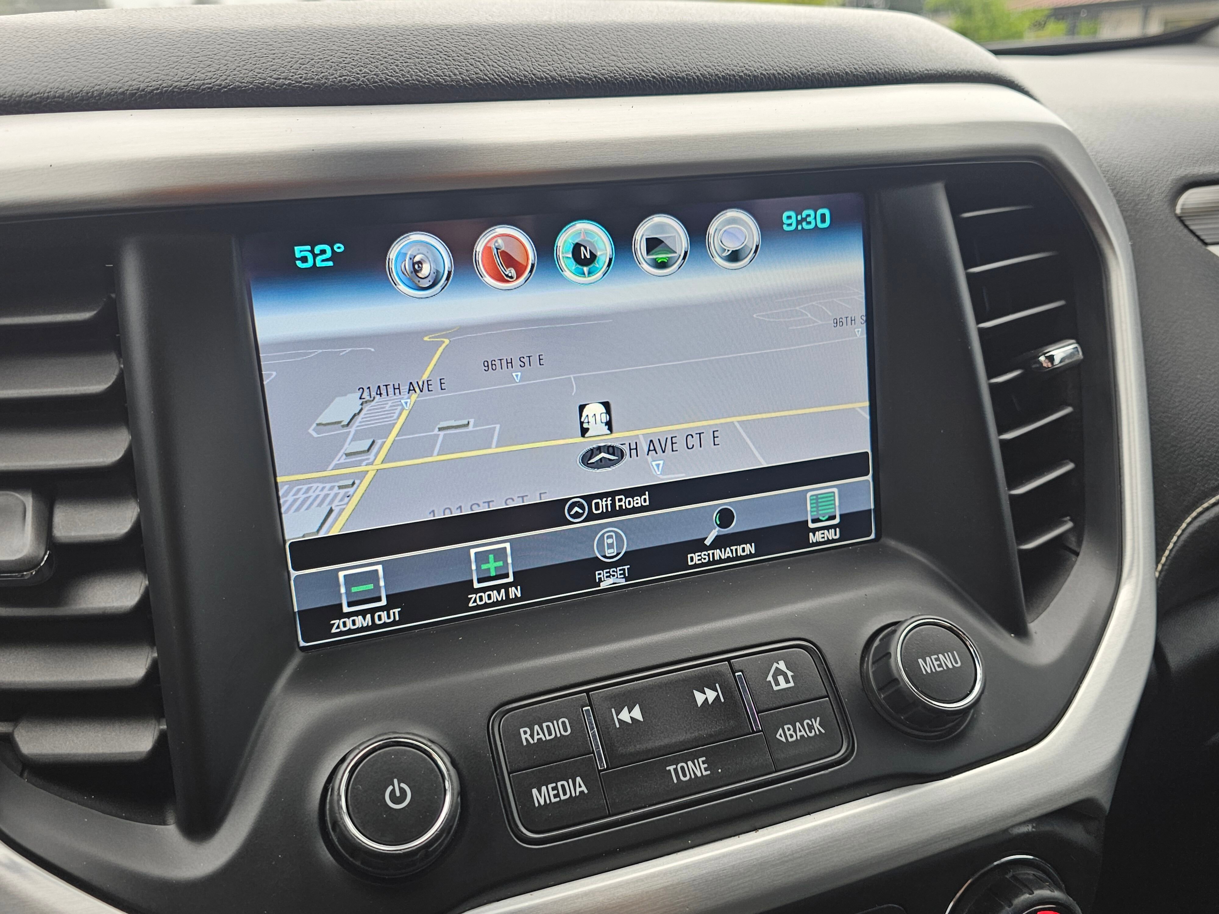 Used 2019 GMC Acadia SLT AWD/4WD image 18