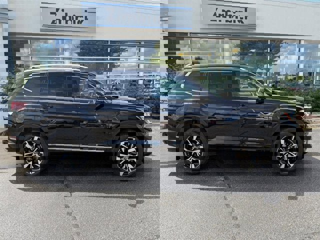 New 2026 Volkswagen Atlas SEL Premium R-Line image 2