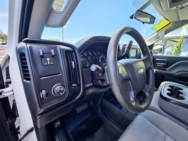Used 2018 Chevrolet Silverado 2500 W/T w/ WT Fleet Convenience Package AWD/4WD image 17