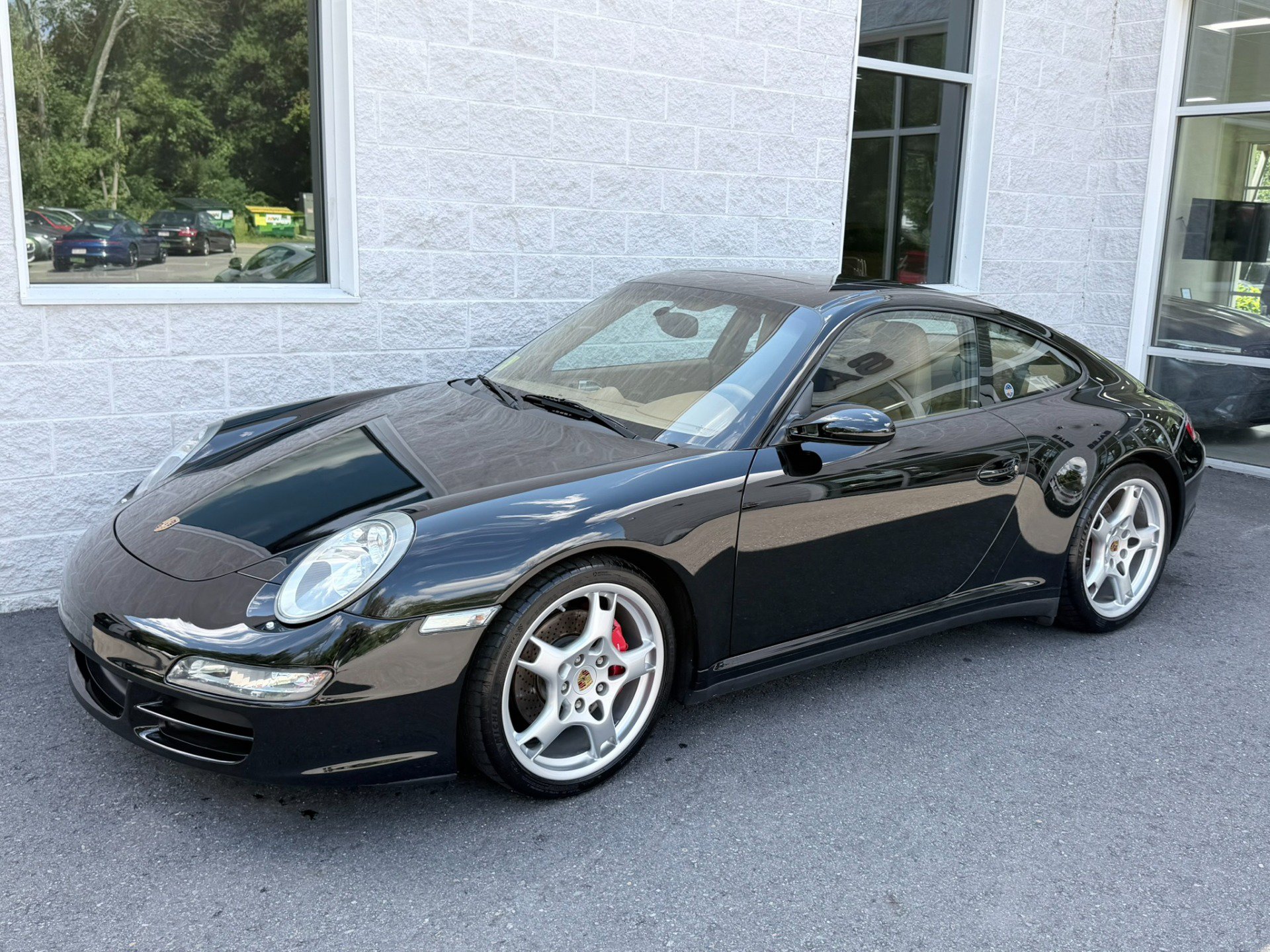 Used 2006 Porsche 911 Carrera 4S AWD/4WD image 2