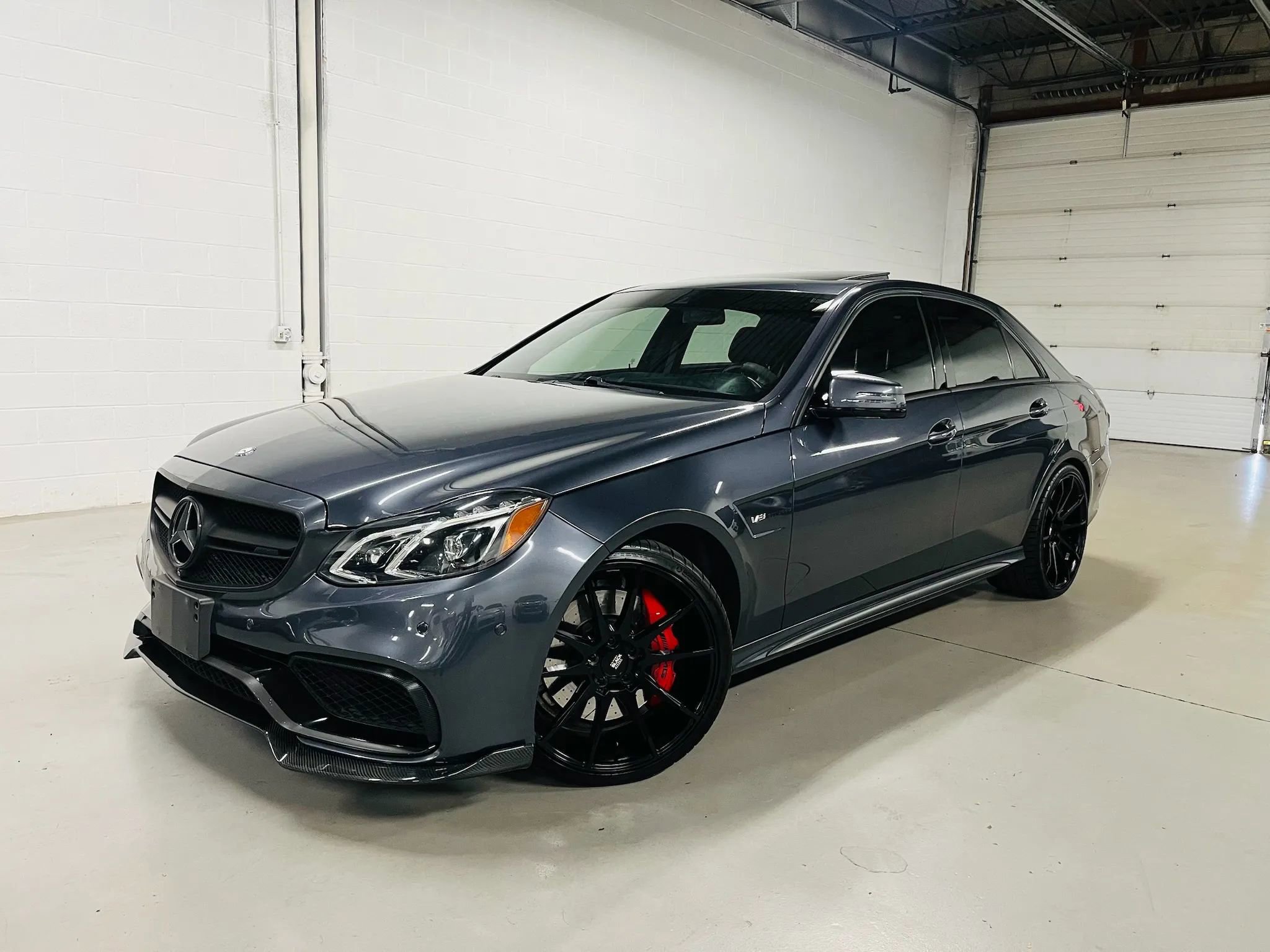 Used 2015 Mercedes-Benz E 63 AMG S-Model image 1