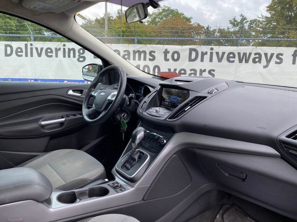 Used 2013 Ford Escape SE image 17