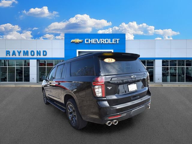 Certified 2023 Chevrolet Suburban Z71 w/ Z71 Off-Road Package AWD/4WD image 6