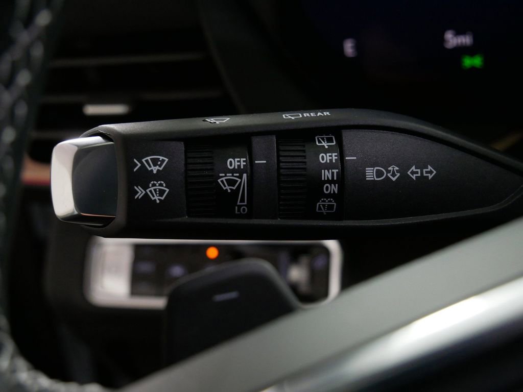 New 2026 Buick Envision Sport Touring image 21