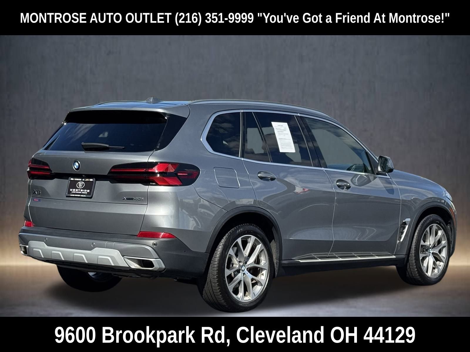 Used 2024 BMW X5 xDrive40i w/ Premium Package image 8