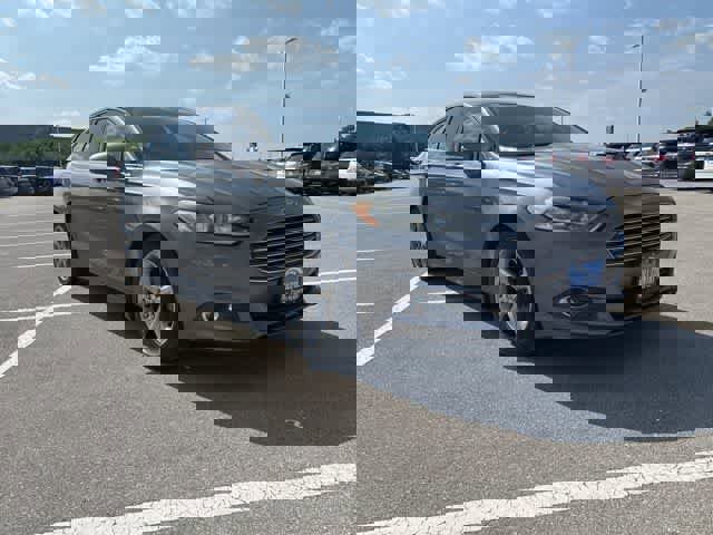 Used 2013 Ford Fusion SE FWD image 7