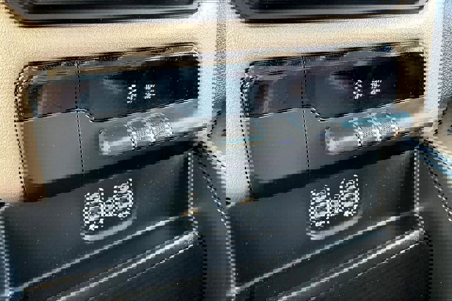 Used 2022 RAM 1500 Laramie image 32