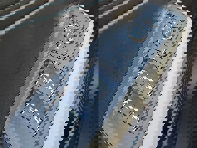 Certified 2025 Honda Accord LX image 30