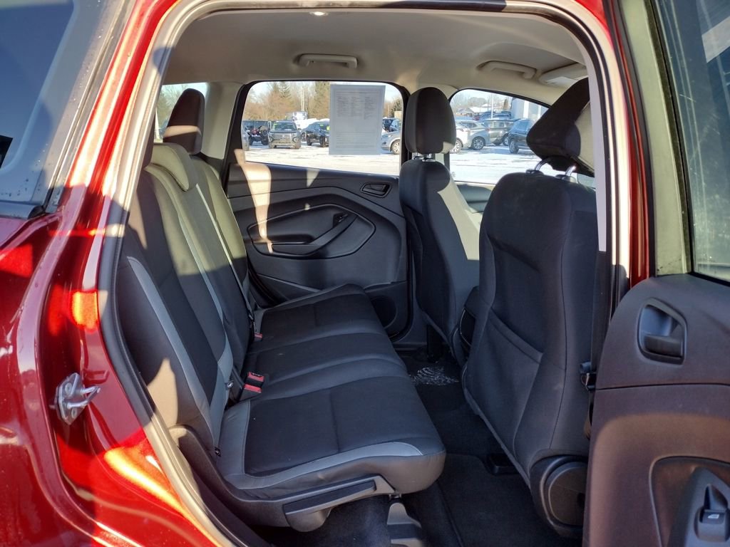 Used 2015 Ford Escape S image 8