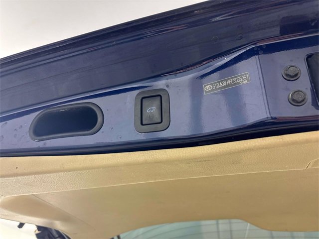 Used 2014 Toyota Highlander XLE image 9