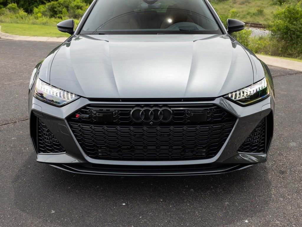 Used 2026 Audi RS 6 performance AWD/4WD image 12