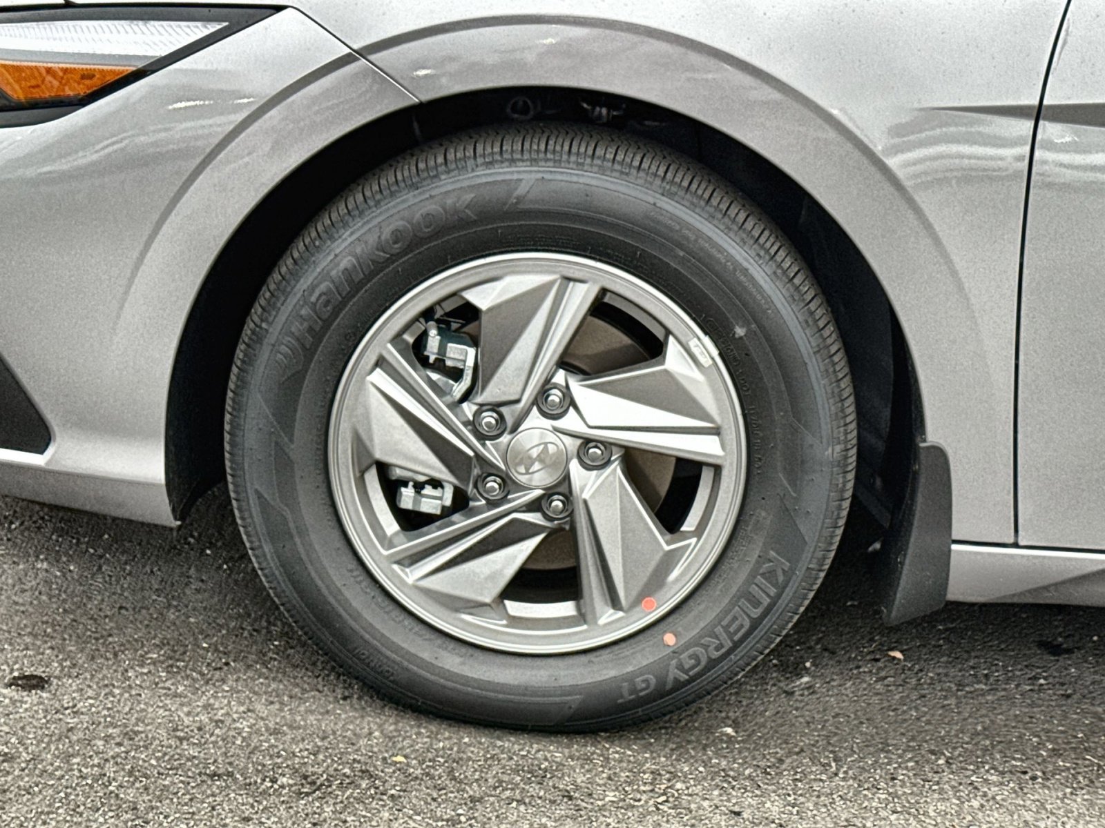 New 2026 Hyundai Elantra SE image 12