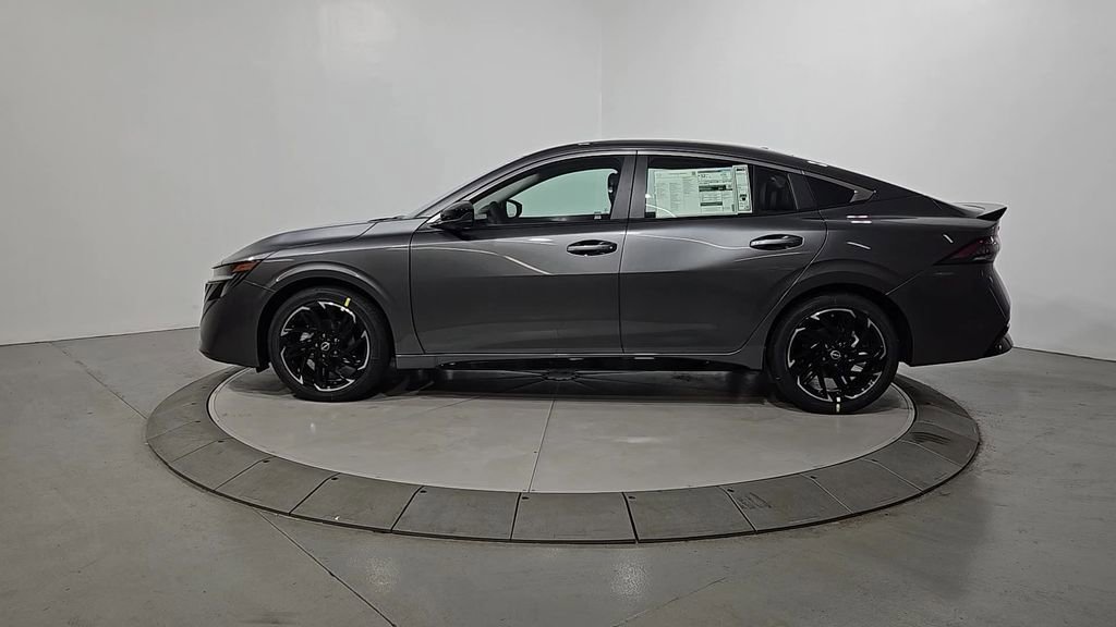 New 2026 Nissan Sentra SR image 2