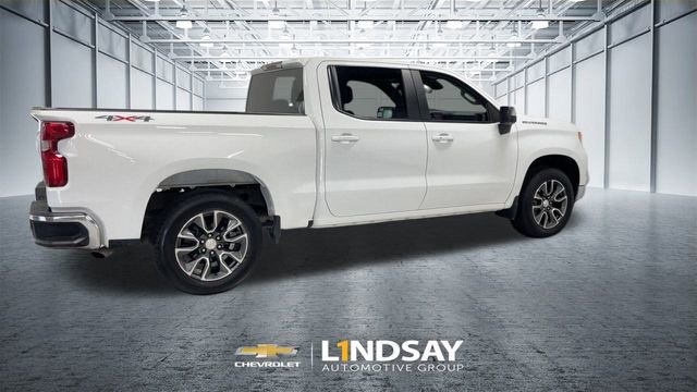 Used 2022 Chevrolet Silverado 1500 LT image 2