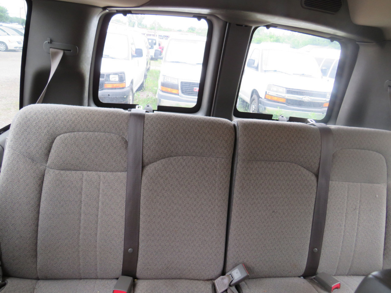 Used 2014 Chevrolet Express 2500 LT w/ LT Preferred Equipment Group RWD image 22