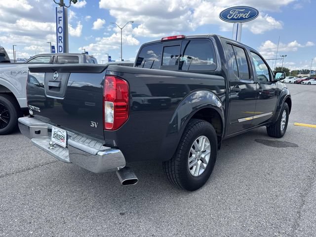 Used 2015 Nissan Frontier SV RWD image 5