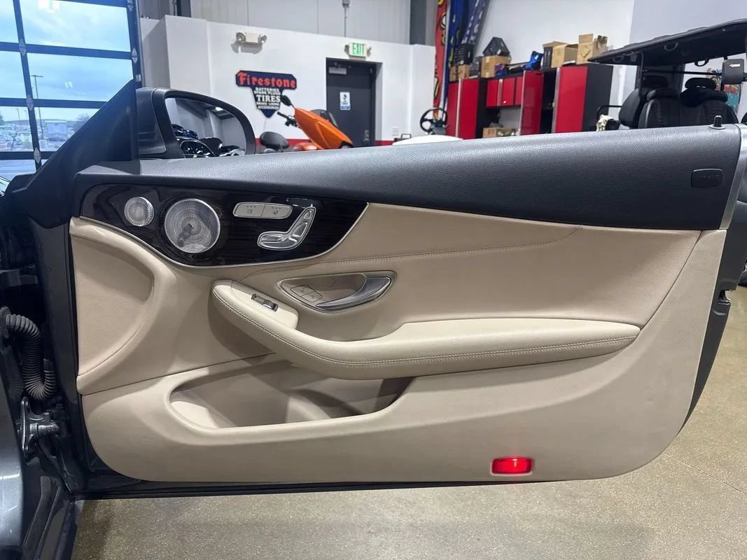 Used 2018 Mercedes-Benz C 300 4MATIC Cabriolet image 67