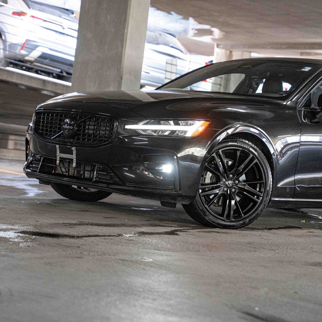 Certified 2024 Volvo S60 B5 Plus FWD image 2