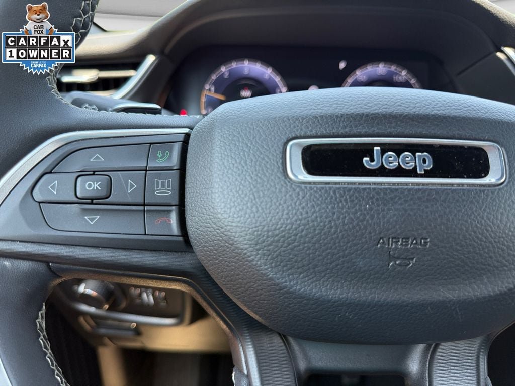 Used 2023 Jeep Grand Cherokee L Laredo AWD/4WD image 25