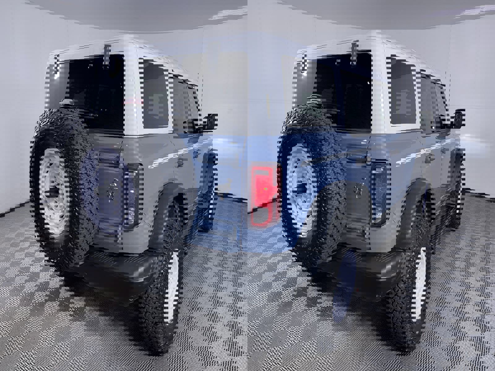 Used 2025 Ford Bronco Heritage Edition image 23