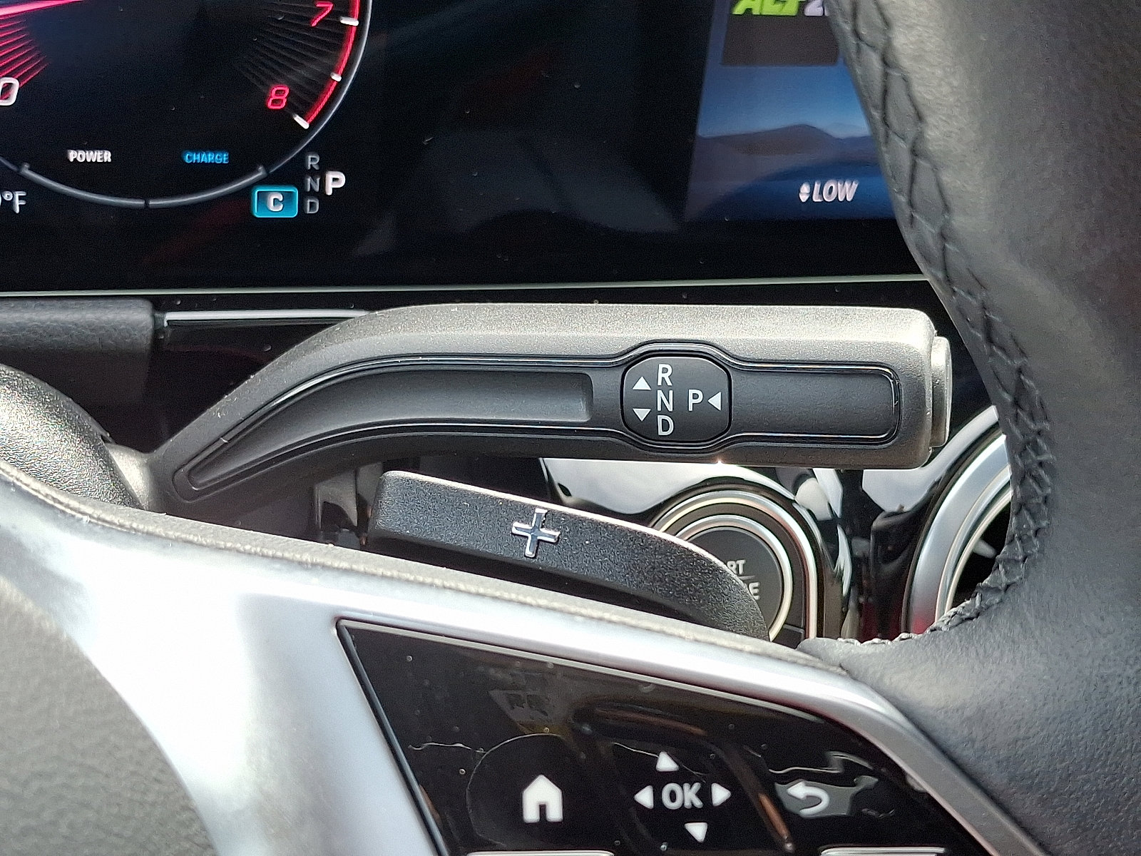 Certified 2025 Mercedes-Benz GLA 250 4MATIC image 15