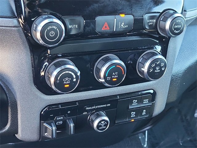 Certified 2025 RAM 1500 Tradesman w/ Night Edition image 14