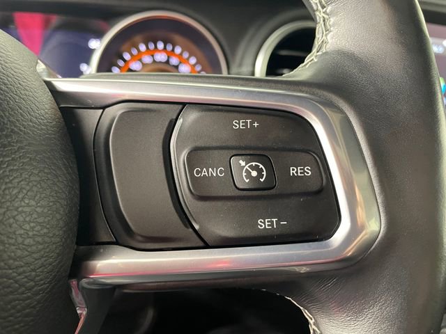 Used 2018 Jeep Wrangler Unlimited Sahara image 10