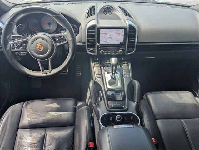 Used 2018 Porsche Cayenne S image 15