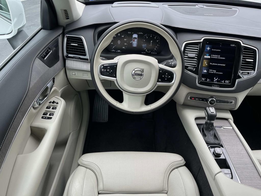 Used 2022 Volvo XC90 T6 Inscription AWD/4WD image 14