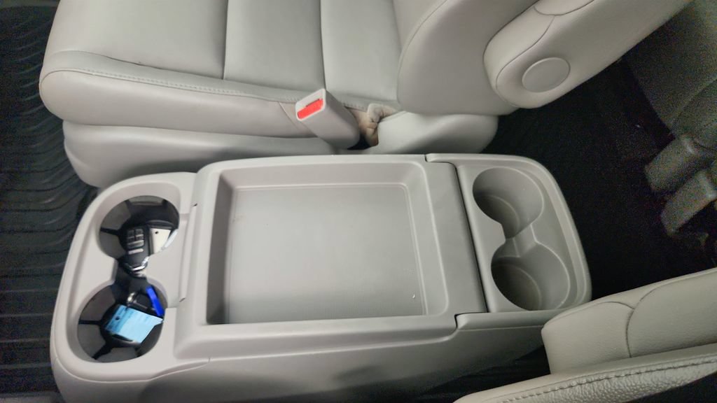 Used 2015 Honda Odyssey EX-L image 13
