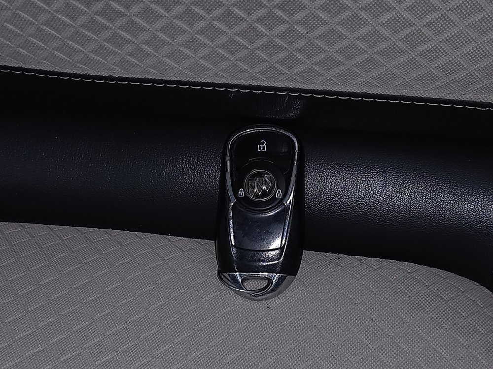 Used 2018 Buick Encore Preferred FWD image 32