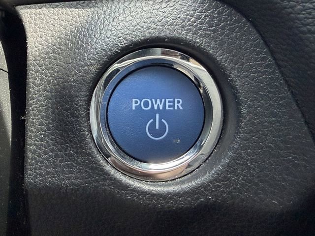 Certified 2022 Toyota RAV4 XLE w/ Convenience Package AWD/4WD image 20