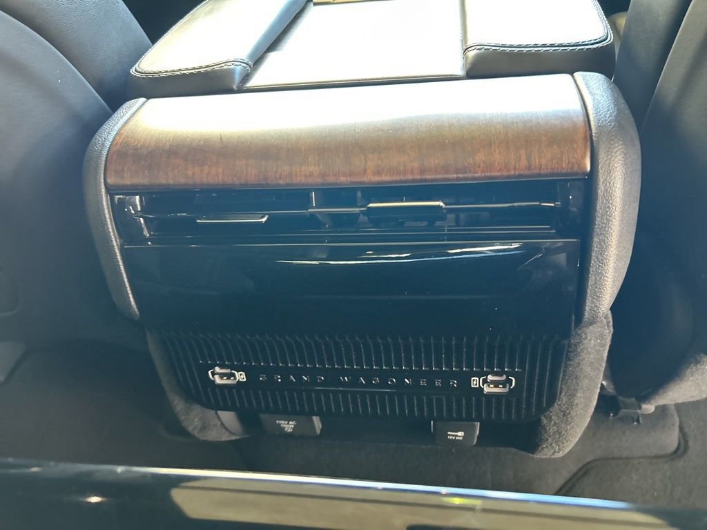 Used 2024 Jeep Grand Wagoneer L 4WD image 32
