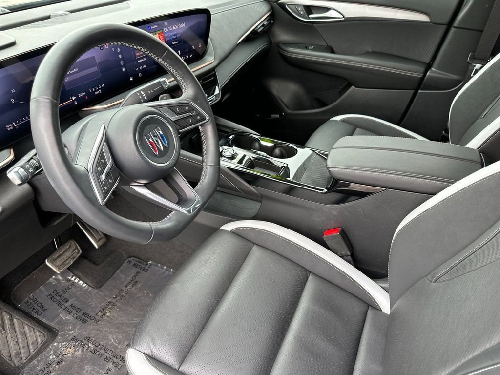 Used 2025 Buick Envision Sport Touring image 10
