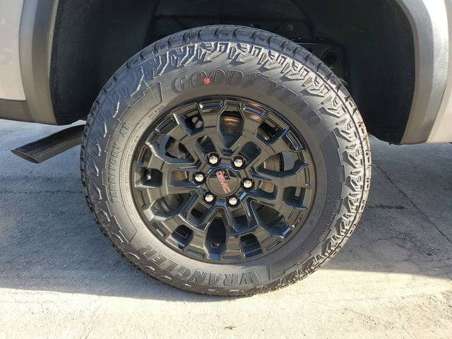 New 2026 GMC Canyon Elevation w/ Convenience Package AWD/4WD image 6
