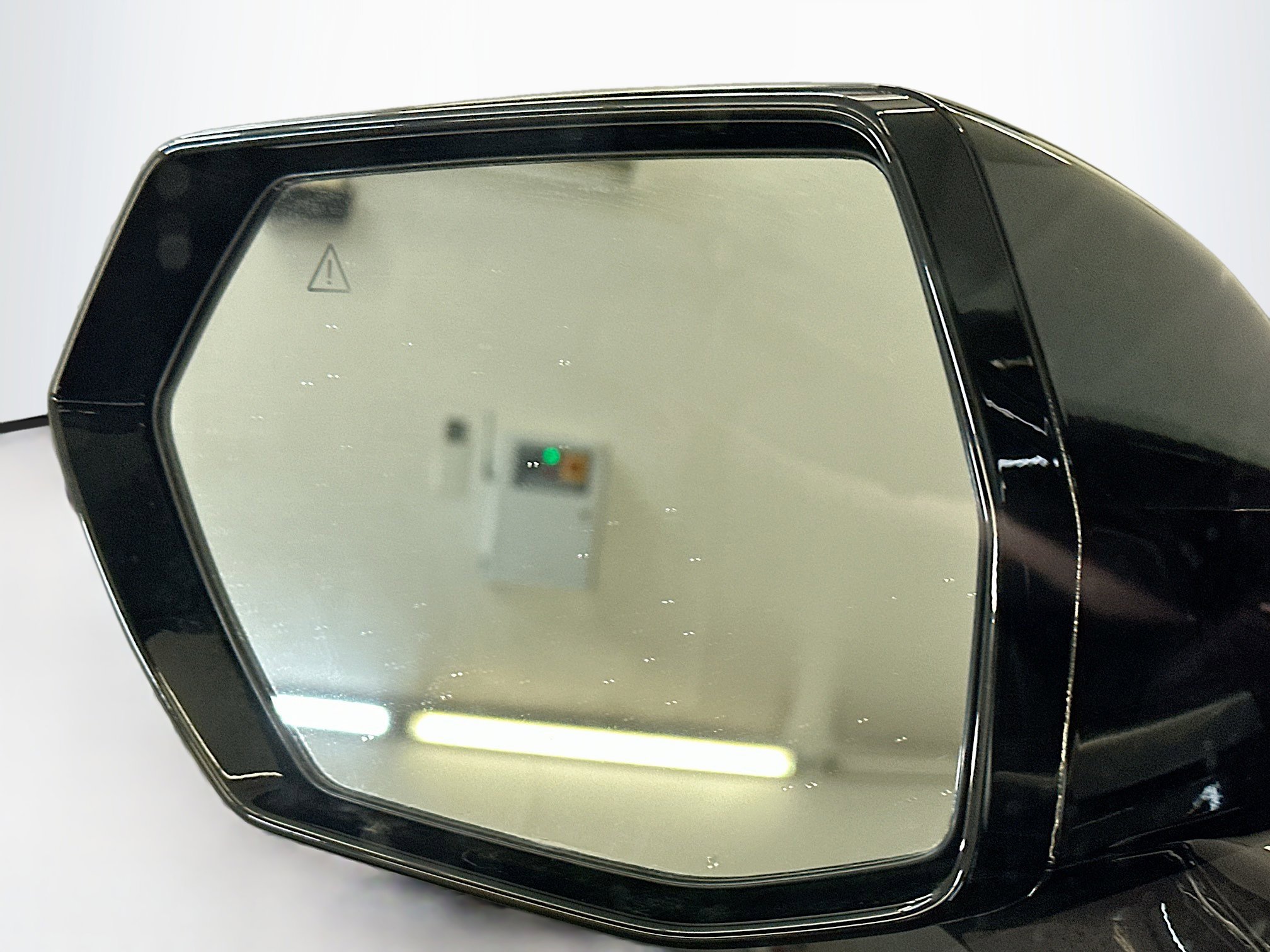 Used 2024 Kia EV9 Wind image 16