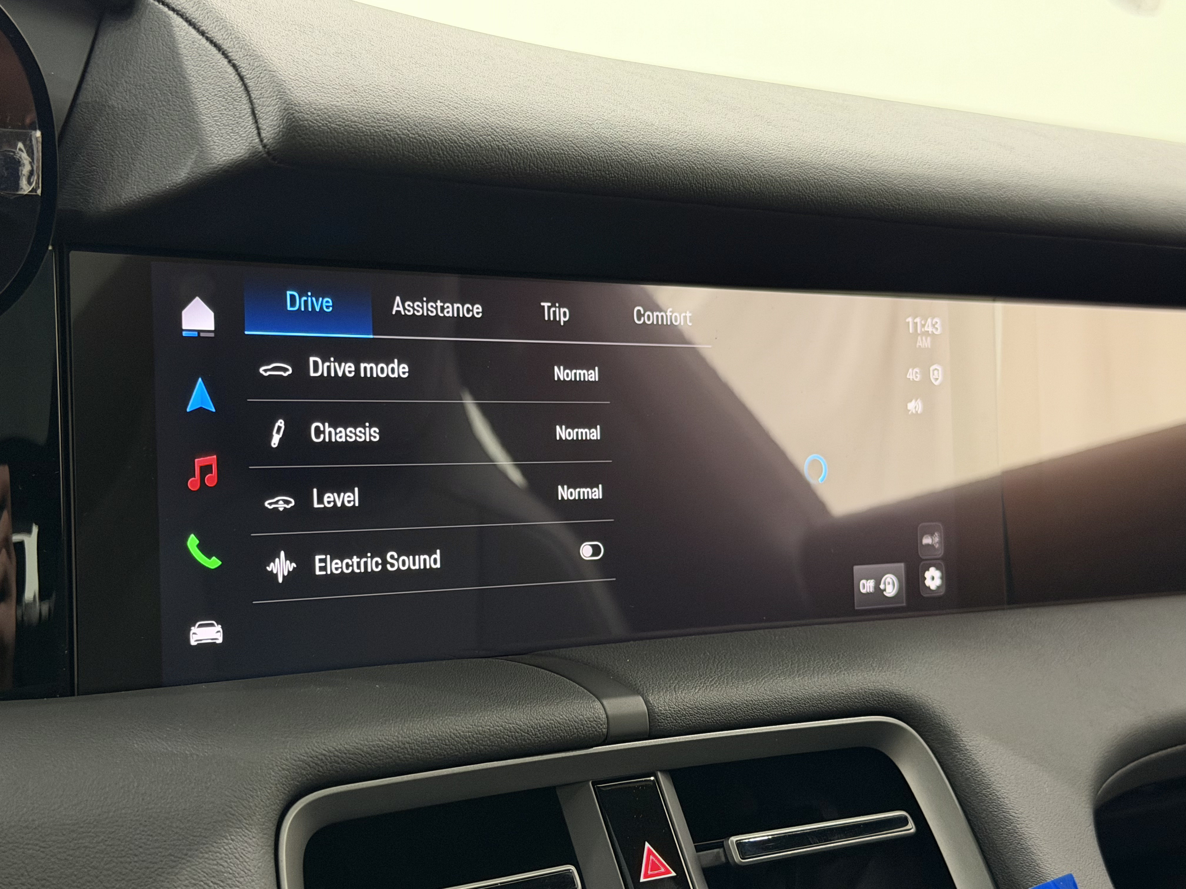 New 2026 Porsche Taycan 4S AWD/4WD image 47