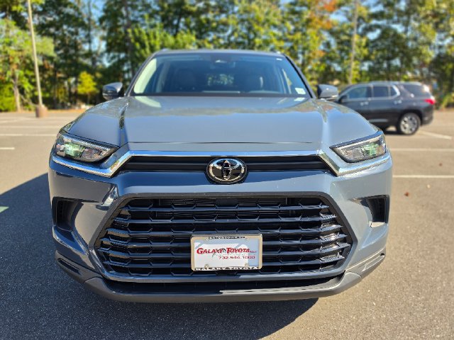 Used 2024 Toyota Grand Highlander AWD Hybrid image 2