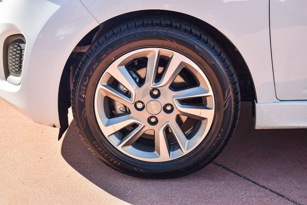 Used 2016 Chevrolet Spark LT image 10