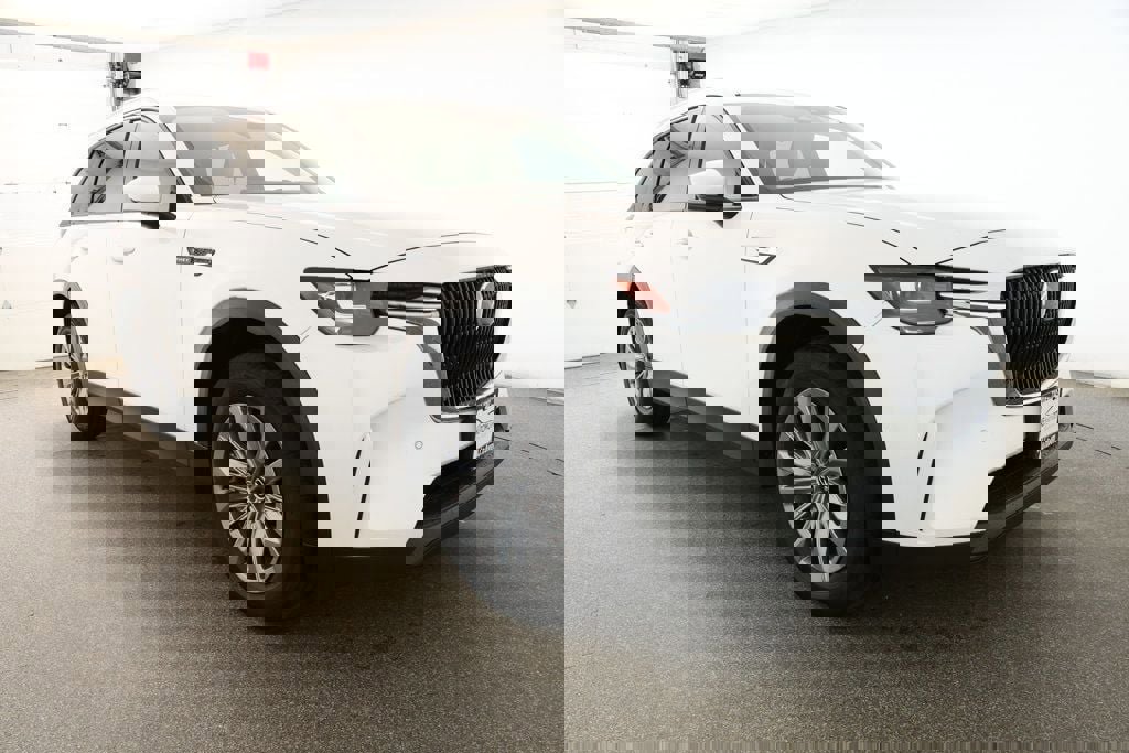Used 2025 MAZDA CX-90 Plug-In Hybrid w/ Preferred image 3