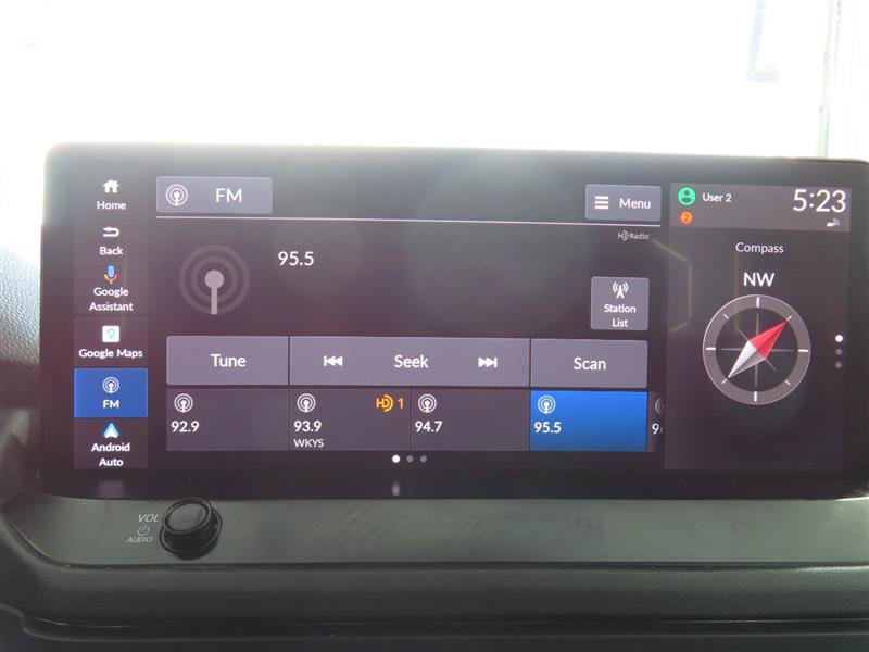 Used 2023 Honda Accord Touring image 25