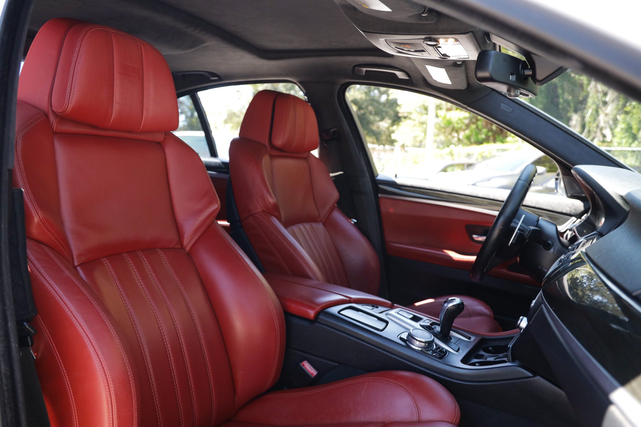 Used 2016 BMW M5 RWD image 21