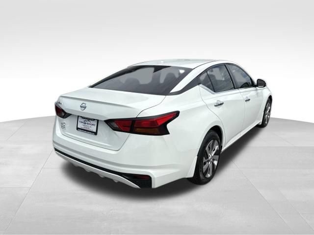 Used 2019 Nissan Altima 2.5 S FWD image 2