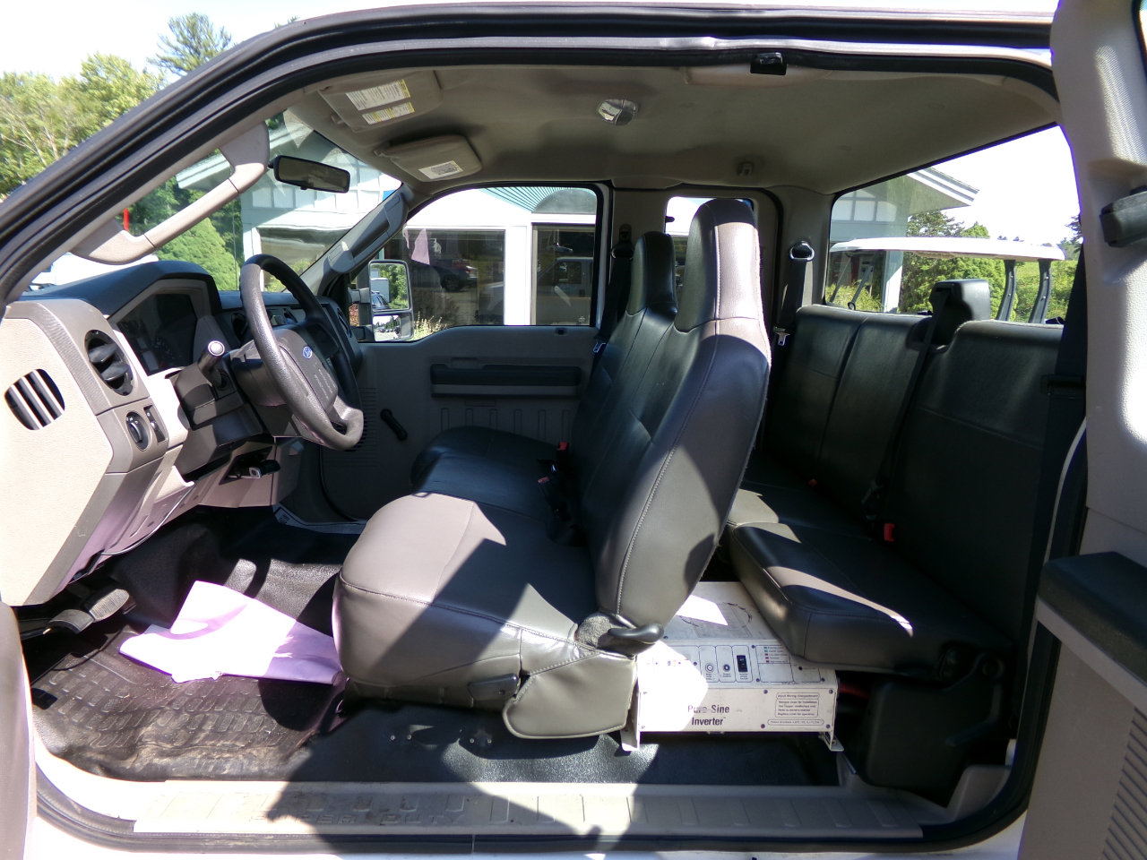 Used 2009 Ford F250 Lariat image 14