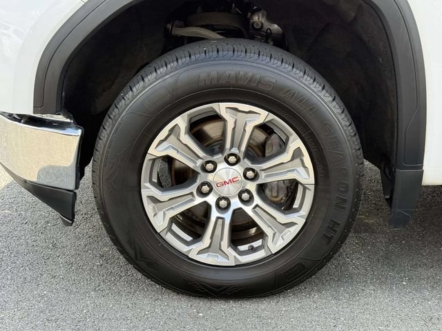 Used 2019 GMC Sierra 1500 SLT w/ Driver Alert Package I AWD/4WD image 7