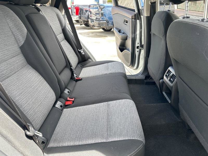 Used 2021 Nissan Rogue S image 11