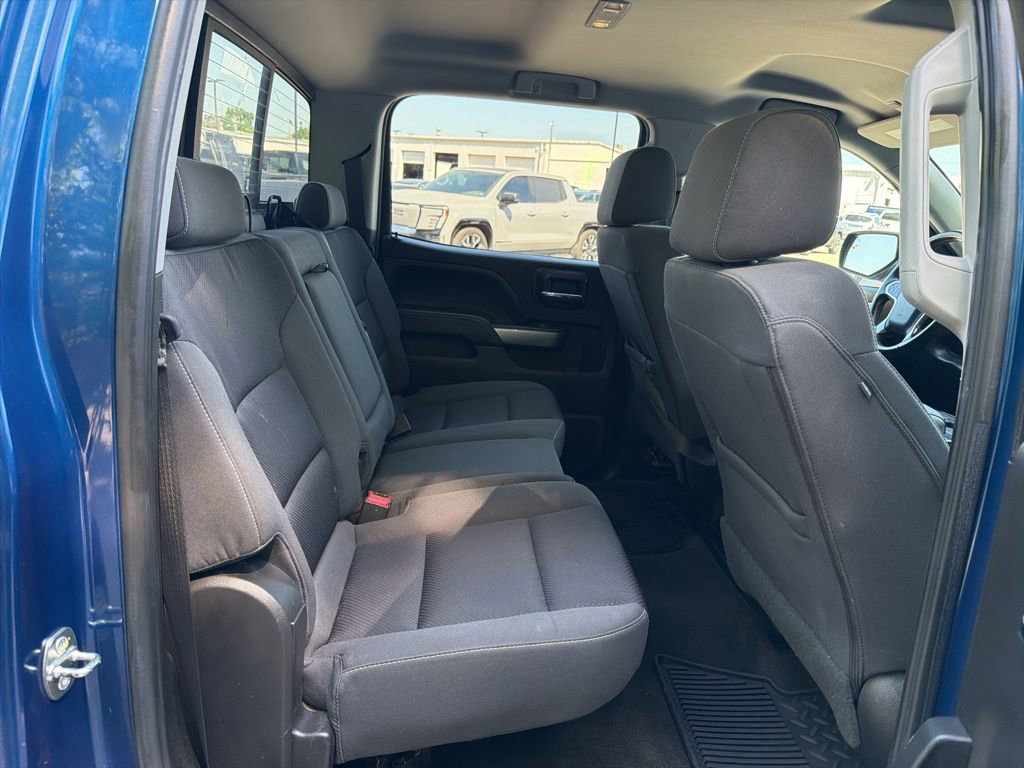 Used 2018 Chevrolet Silverado 1500 LT w/ All Star Edition RWD image 27