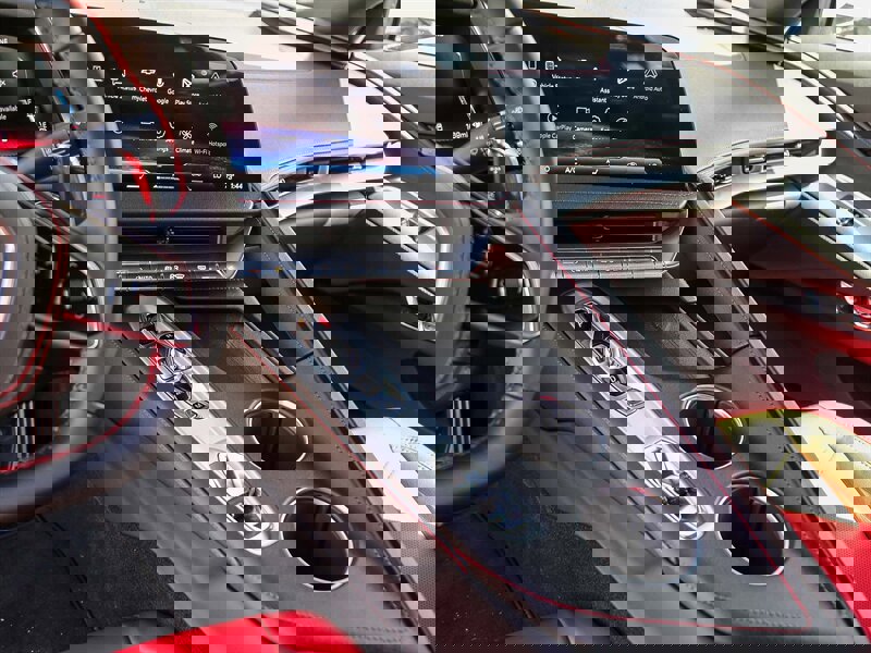 Used 2026 Chevrolet Corvette Stingray Coupe w/ Z51 Performance Package image 24