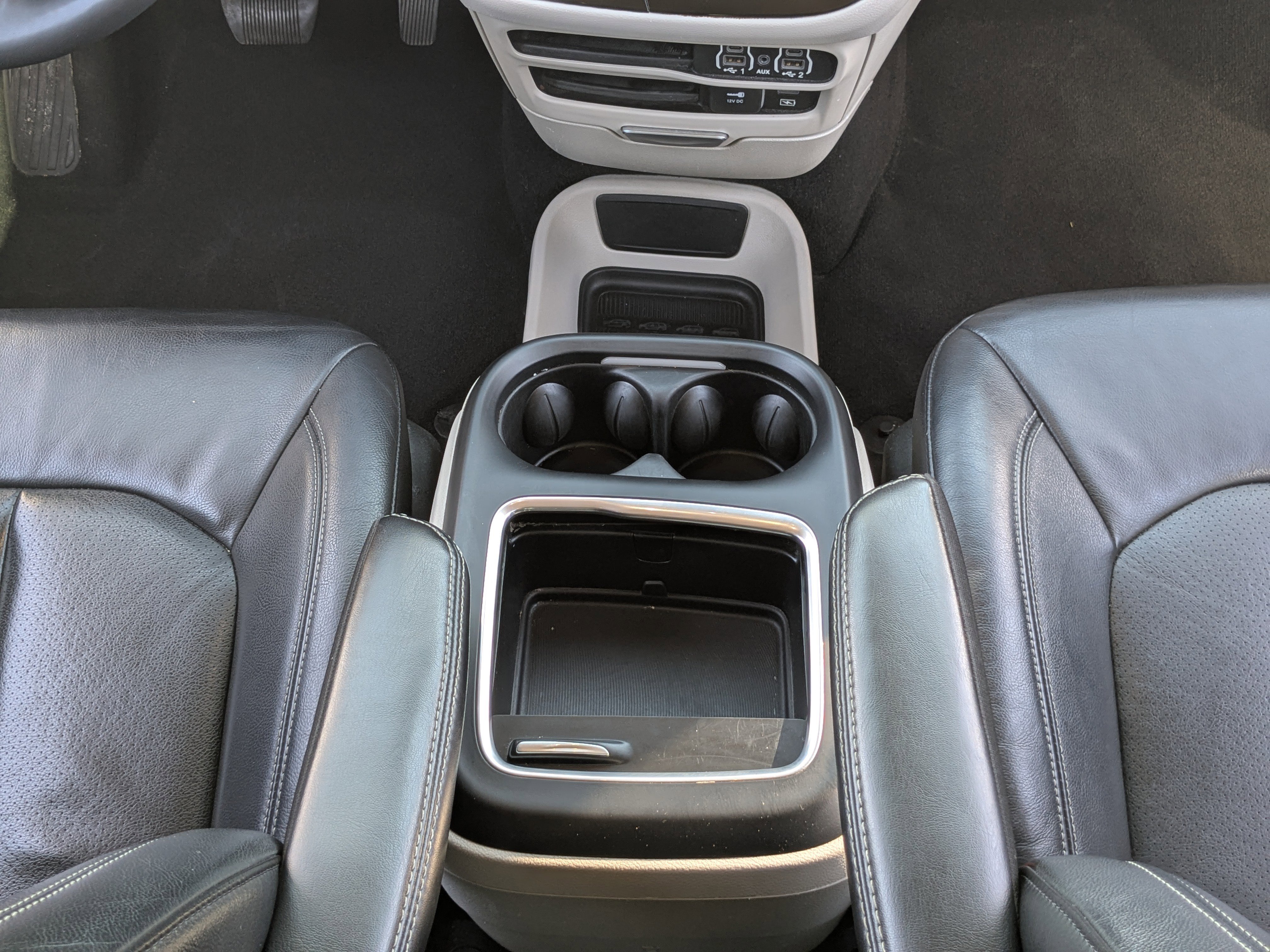 Used 2022 Chrysler Pacifica Touring-L image 19
